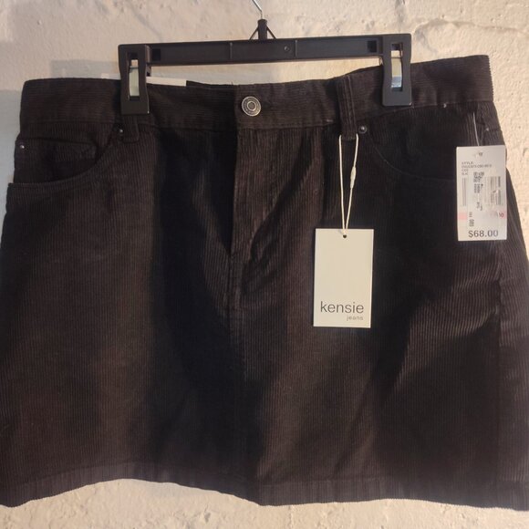 NWT Kensie Jeans "The Skirt" Black Corduroy Mini Skirt Size 10/30 - Picture 3 of 11
